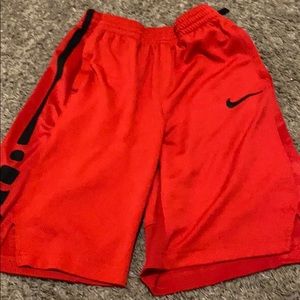 nike elite basketball shorts.